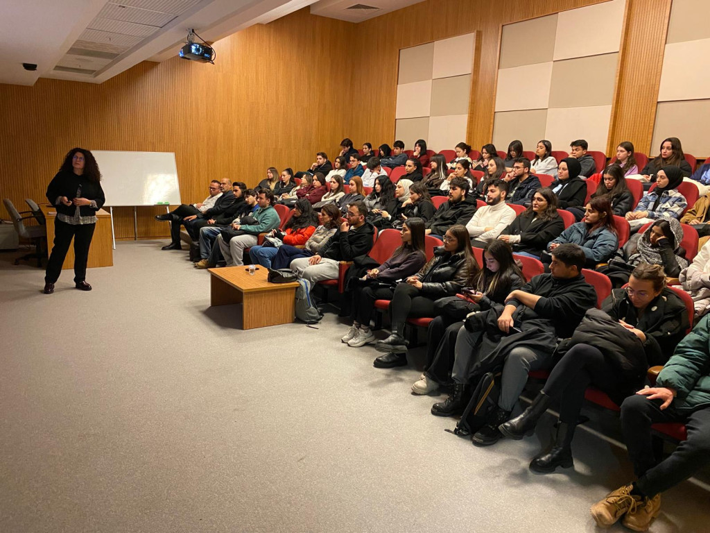 1732806681-WhatsApp Image 2024-11-28 at 18.08.51.jpg